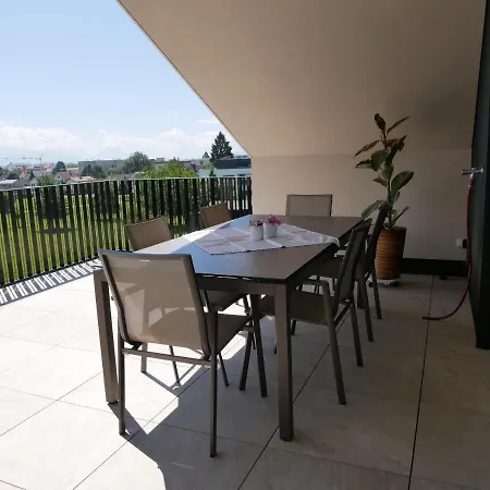 Penthouse 37th Heaven Daire